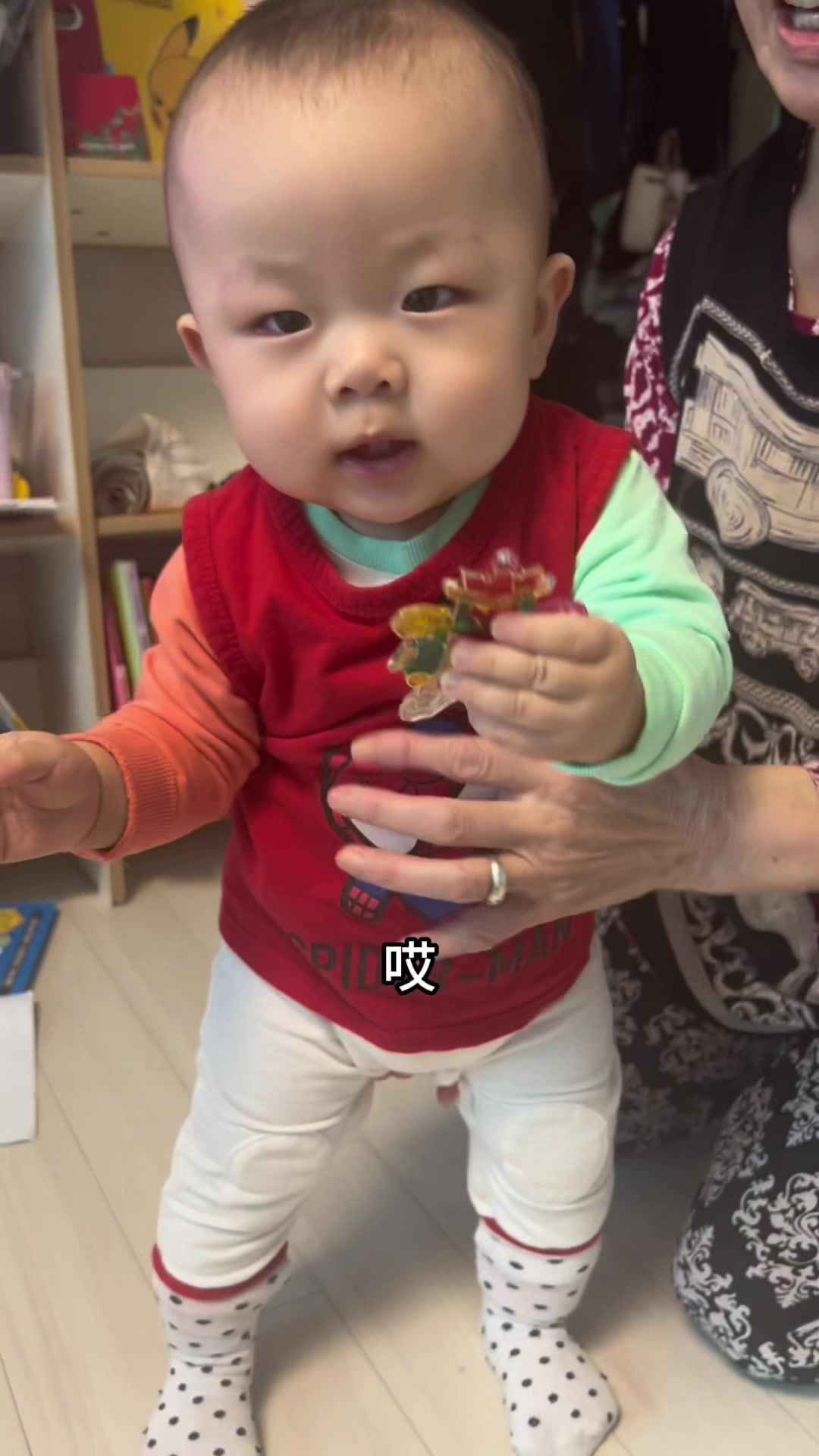 晚上不做饭,韩国老公点了一桌子生鱼片,不知道咋这么爱吃生的