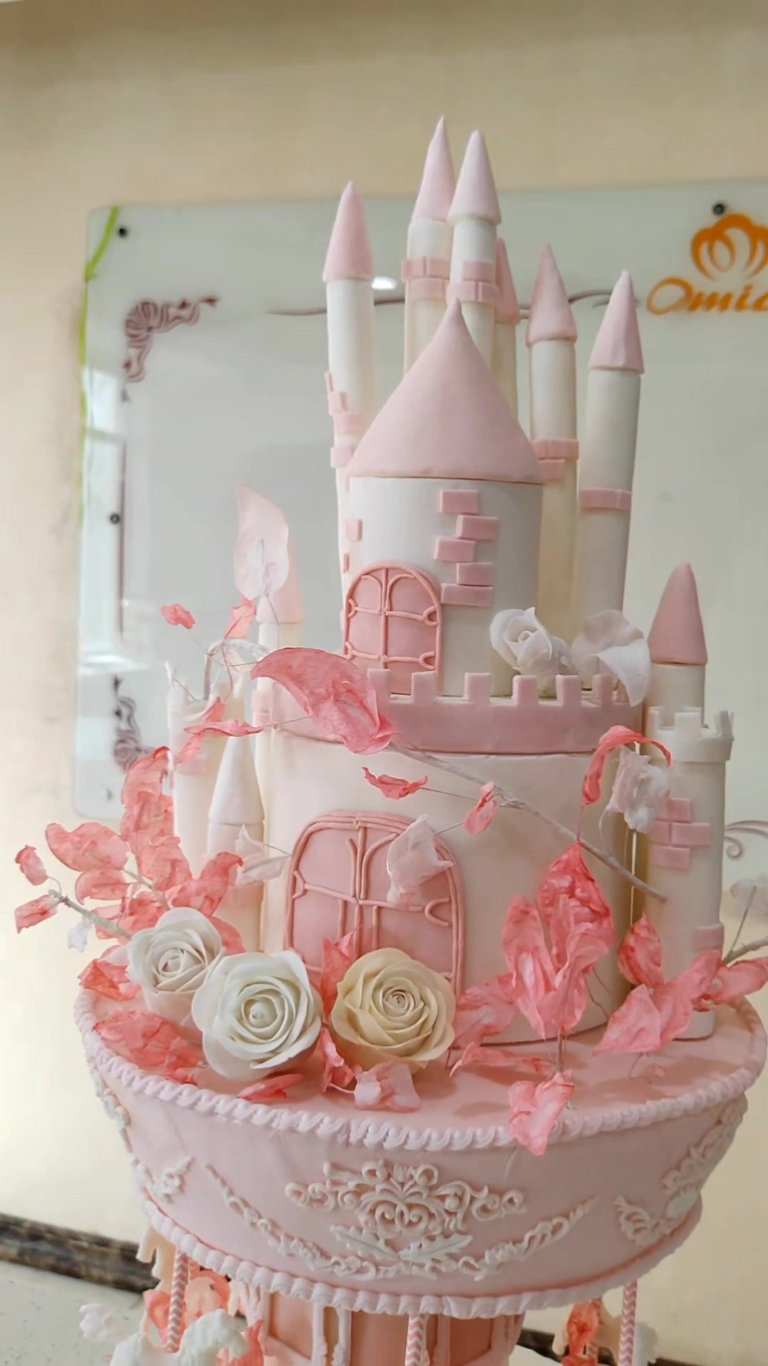 旋转木马梦幻翻糖城堡蛋糕