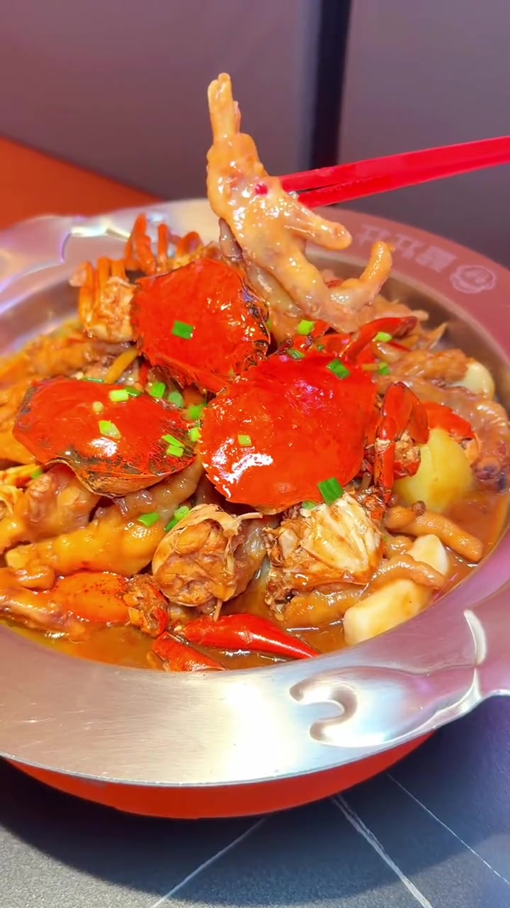 螃蟹正当时,这个冬天的仪式感,来蟹壮壮给你安排上 天儿冷吃点啥 海鲜美食 肉蟹煲 北流万达