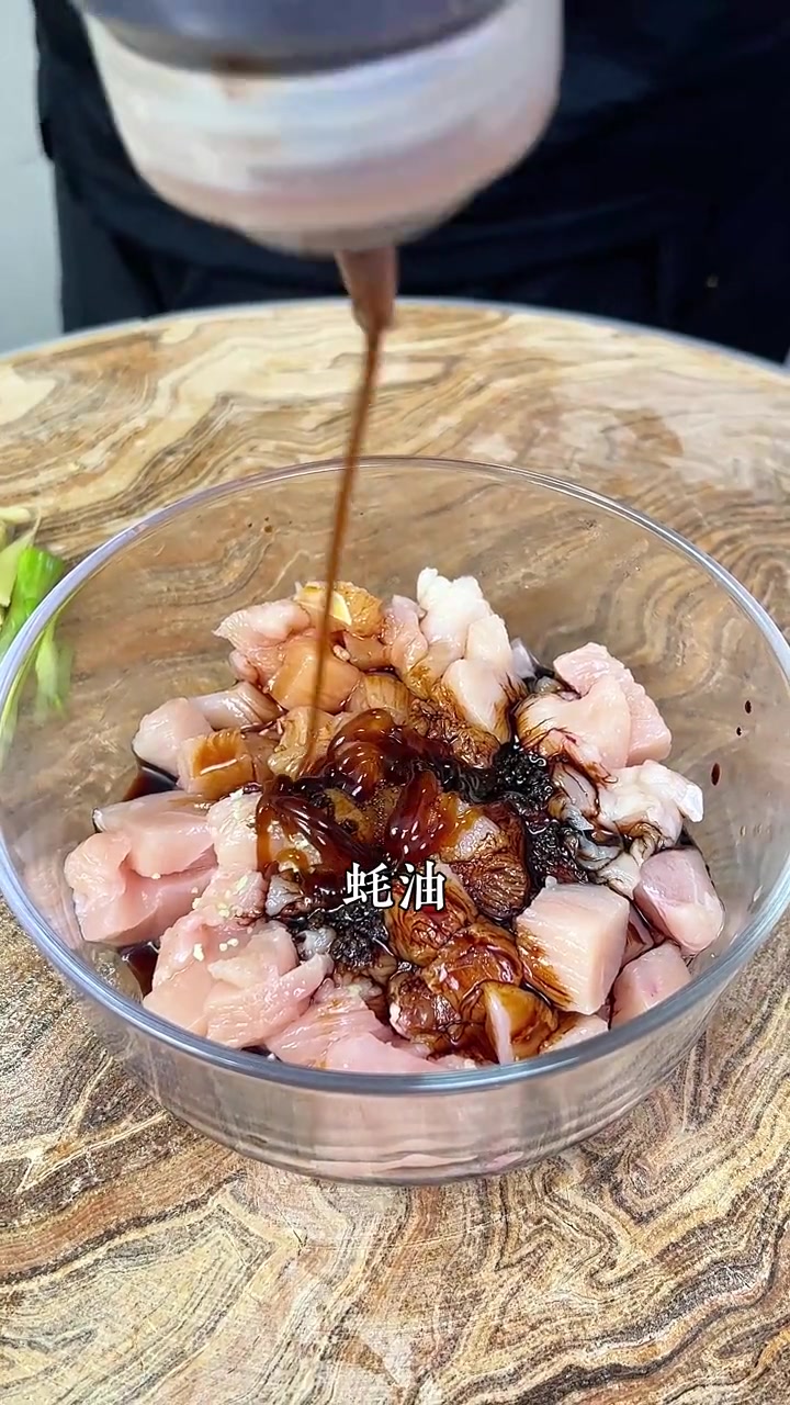 想吃鸡米花,在家自己炸,干净又卫生哦 鸡米花 鸡米花做法 鸡米花裹粉 炸鸡 又香又酥又脆