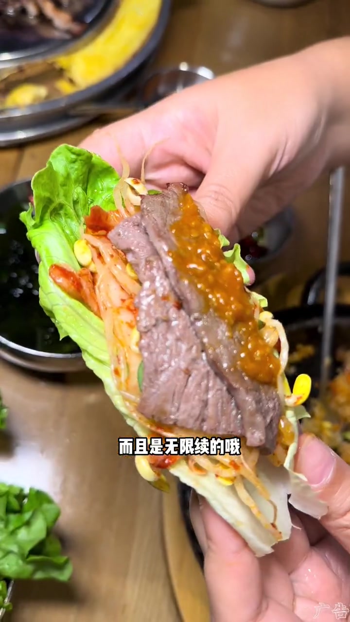 姜虎东白丁烤肉确实人多是有原因的,很好吃 特色烤肉店推荐 姜虎东白丁传统韩国烤肉 正宗的韩