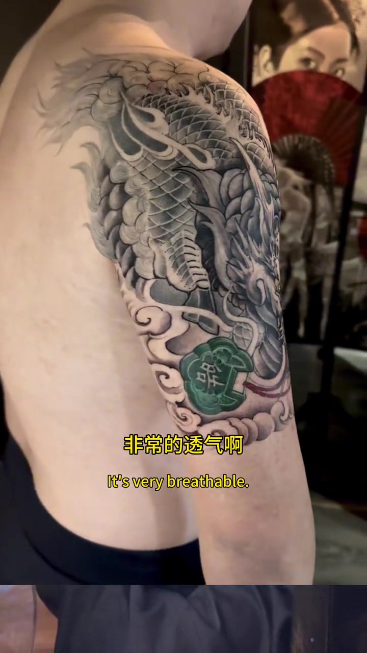 爸爸对儿子的爱的纹身。儿子是爸爸的麒麟种呀 纹身师日常 纹身