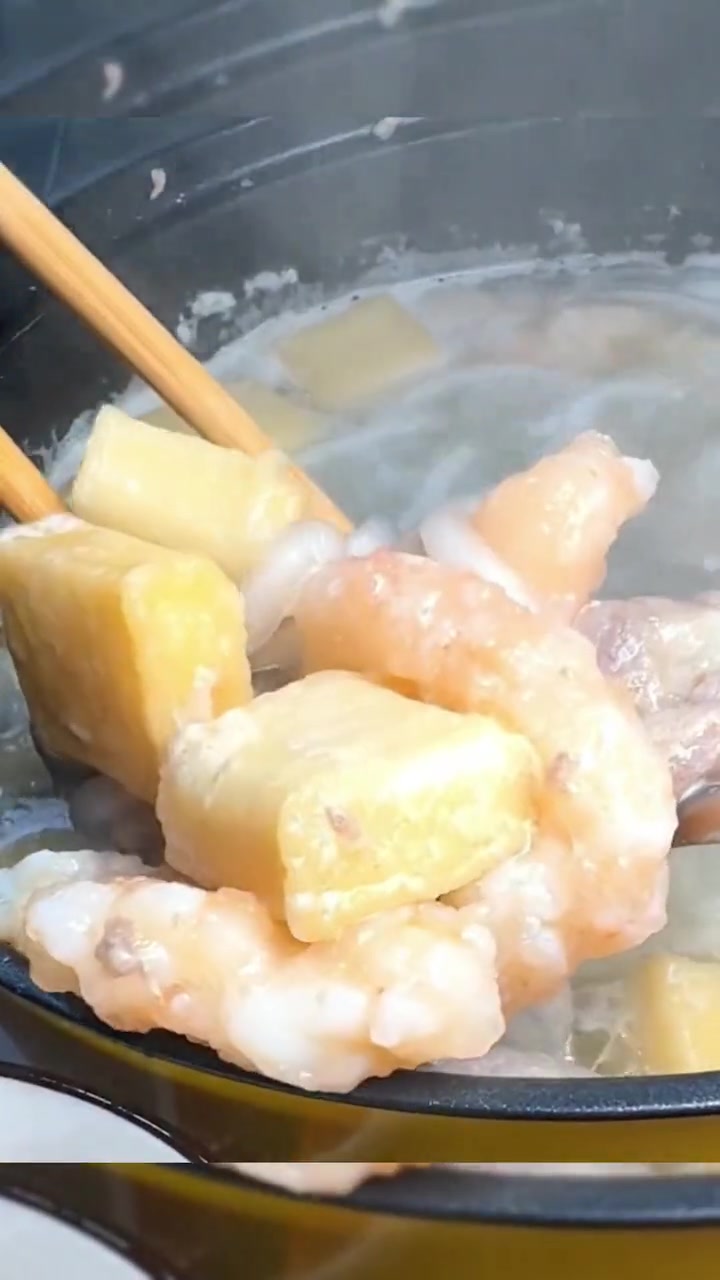冬天在家吃 火锅 就找 锅圈食汇 冬天就适合吃火锅 锅圈食汇火锅烧烤食材超市