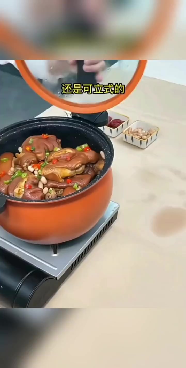 普通锅炖肉总是炖半天太废火,高压锅炖肉又有一些安全隐患,看看这个微压锅,安全性大大增强了,