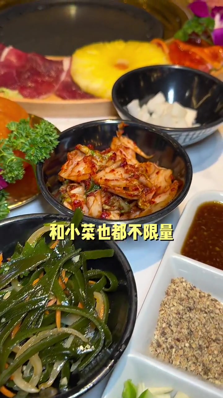 60多就可以来吃到这一桌烤肉了,还有哈尔滨冻柿子 万达美食 秀英区美食 海口豆芽团 附近美