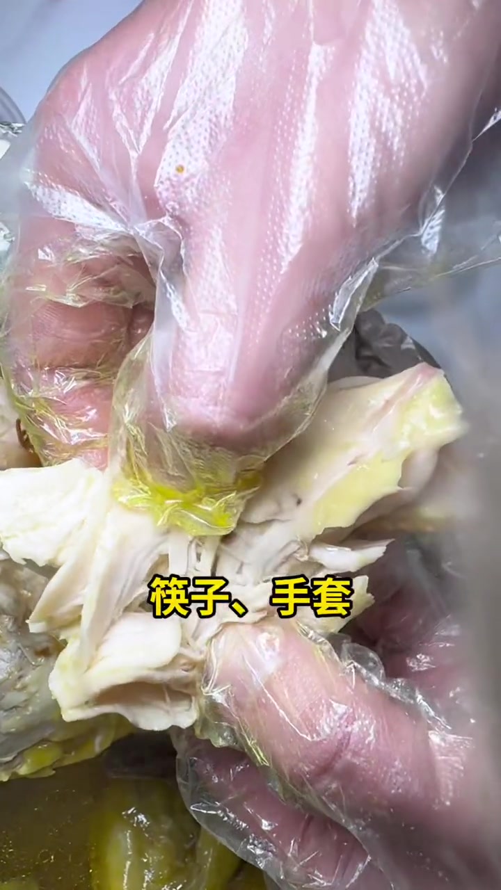 健康路这家蒸鸡真的爱了～乌啦啦的好吃～舌尖美味 美食 蒸鸡 御厨蒸鸡