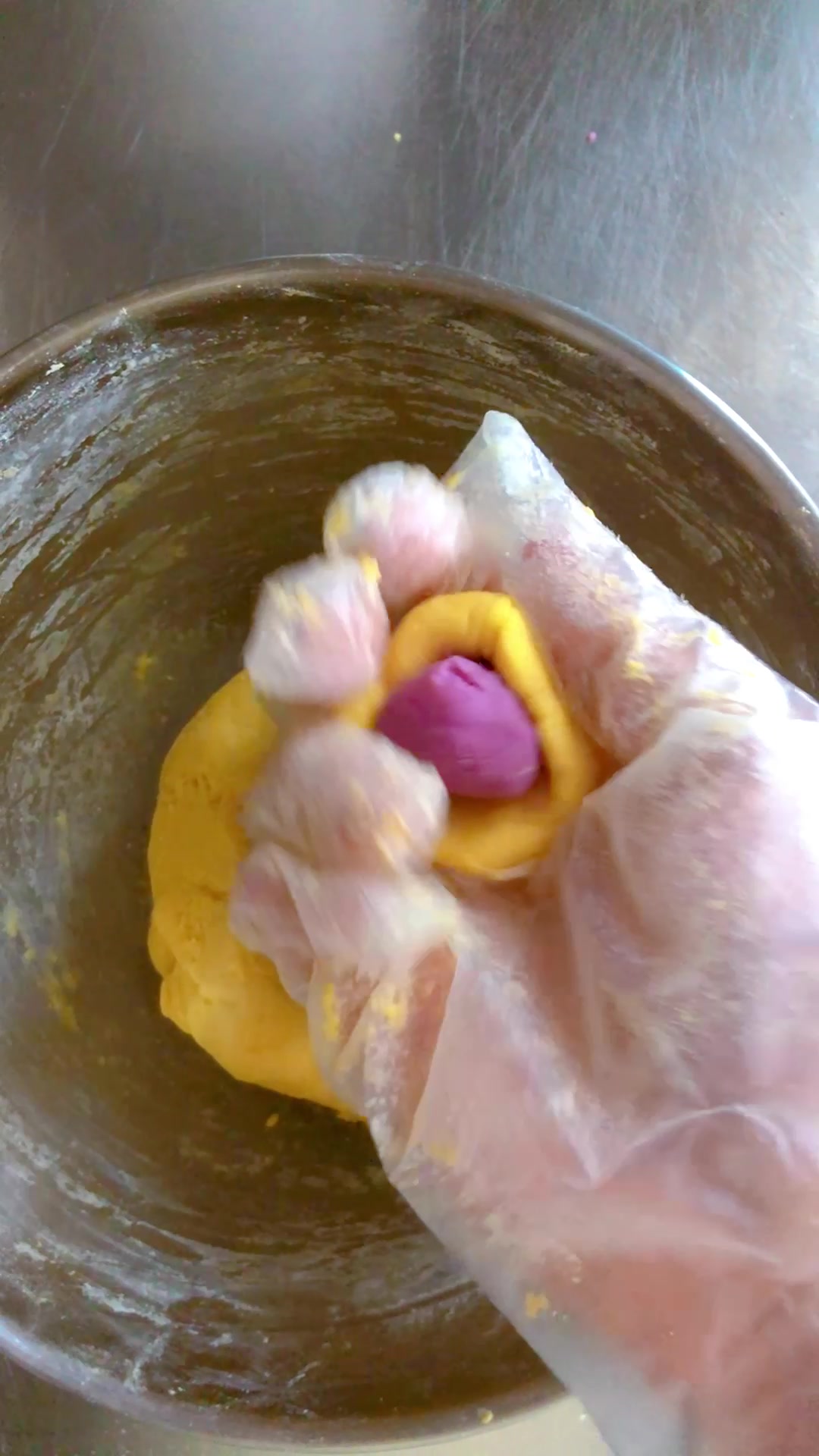 香甜软糯的芋泥地瓜丸