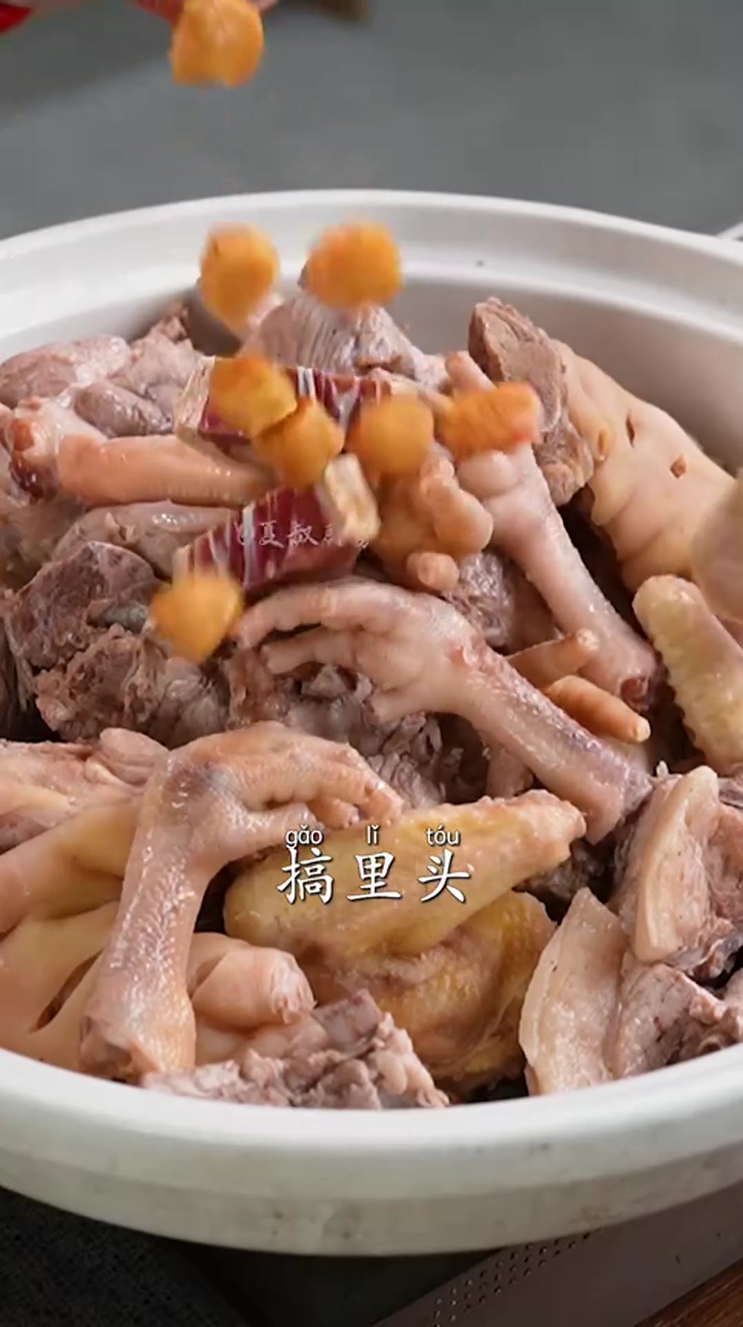 老母鸡汤面太香了!神秘配方,每一口都是妈妈的味道!