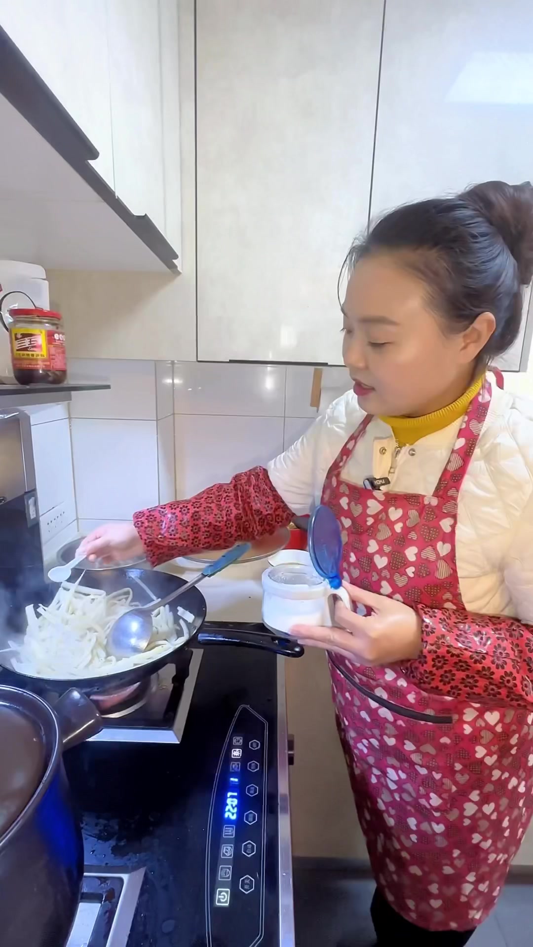 南方小年到,怎么能少了咱们的竹笋呢,这盘“节节高升”送给大家