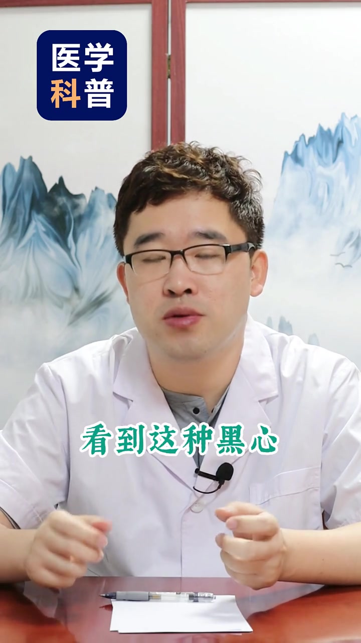 脚底长了小疙瘩是鸡眼还是趾疣?