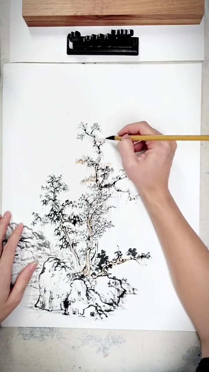 深夜作画,提起笔就不能自拔的想画完,钓鱼也是如此。国画 手绘 园林景观设计 钓鱼人