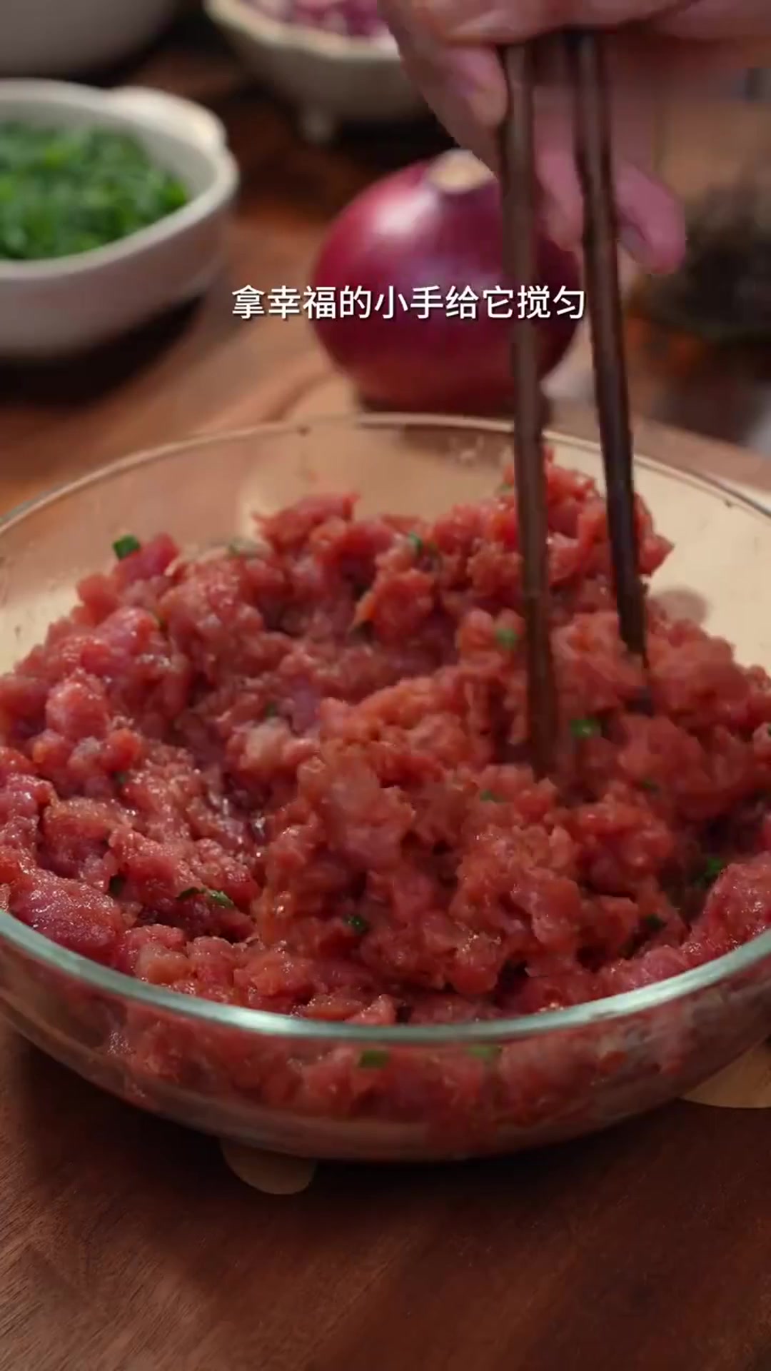 一口会爆浆的芝士牛肉饼也太好吃了吧,喜欢牛肉的快去做,教程超详细