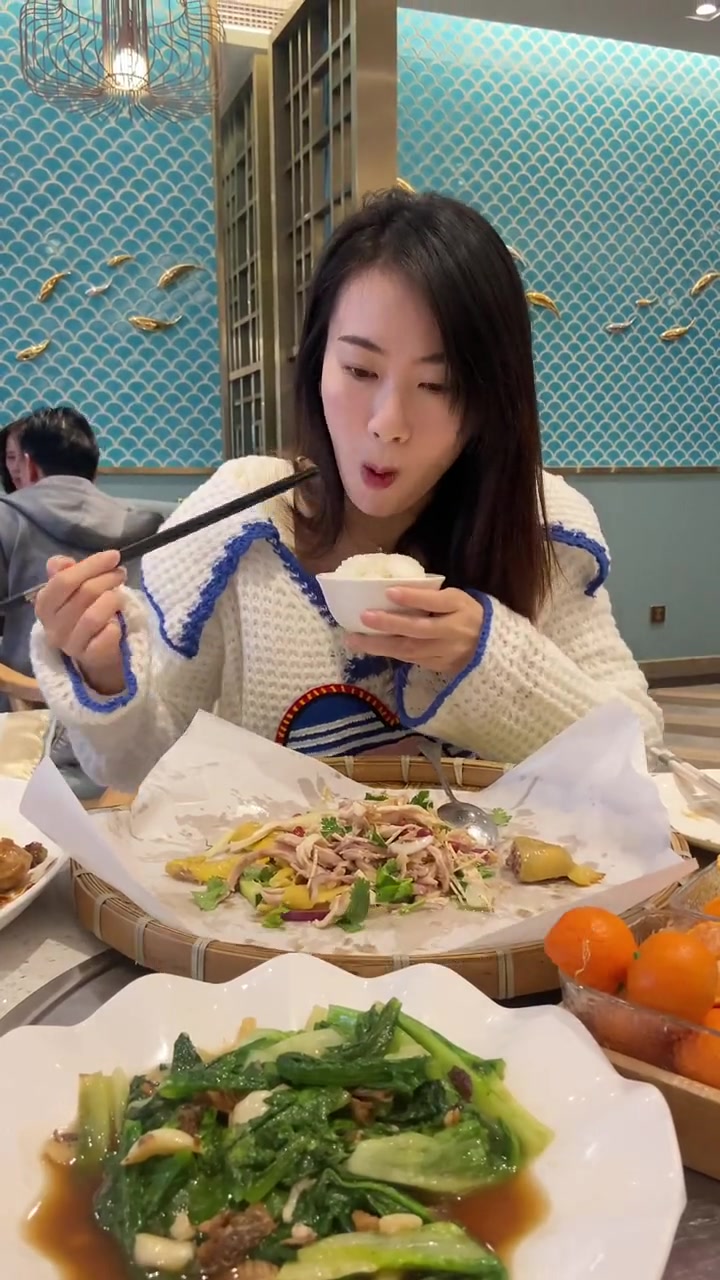 顺德的美味,真的是匠心制作,纯手工蒸、煮、焖、烧,保留了食材本味 食在顺意寻味顺德 食力焕