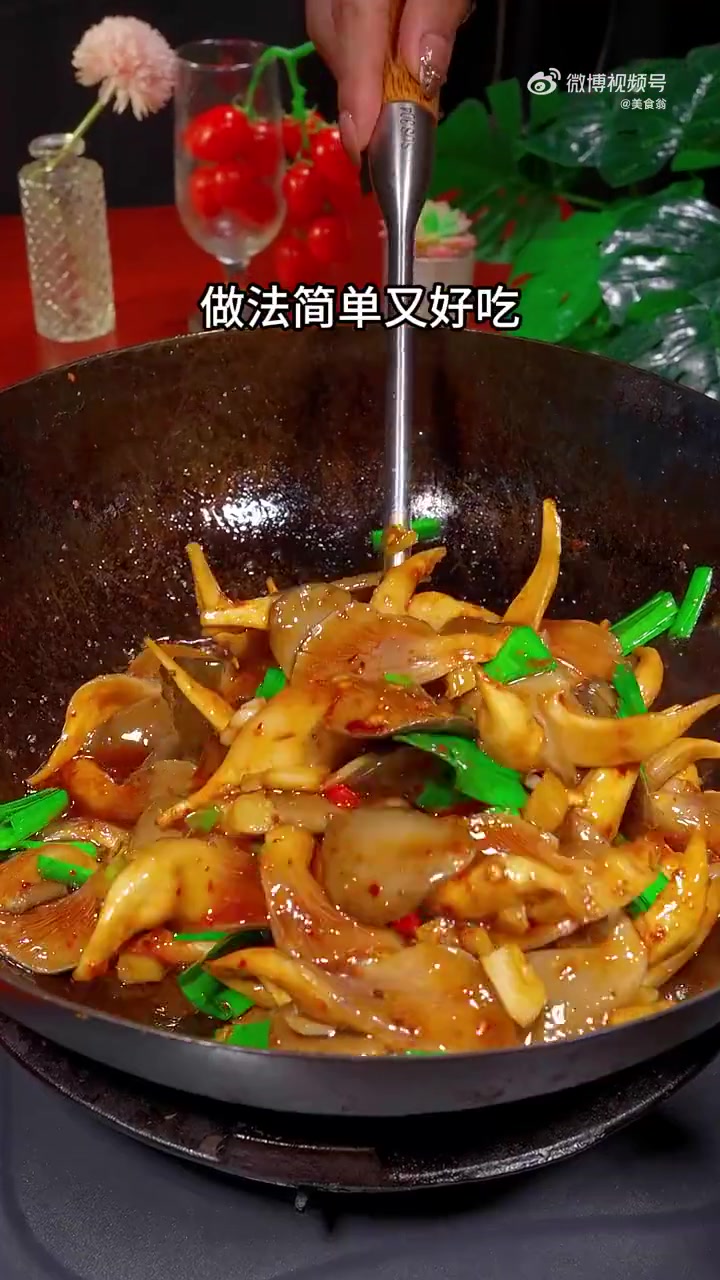 美味辽宁嘎嘎香 炒蘑菇的家常做法,好吃下饭家常菜~