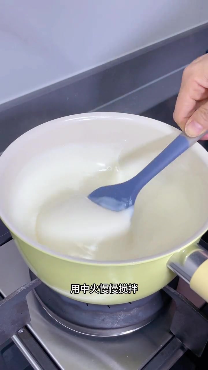 饭后甜品椰蓉小方蛋糕 椰蓉甜品做法