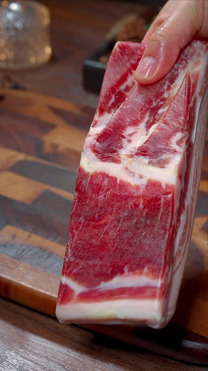 咸肉千张煲 千张怎么做好吃,今天一个视频教会你,赶紧试试吧 千张 咸肉 家常菜