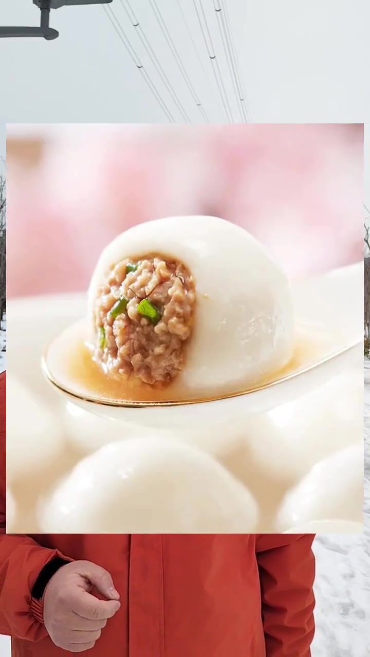 元宵和汤圆是同一种食品,但是又存在着很多差别。元宵与汤圆有什么区别 孙导杂谈 元宵节 导游