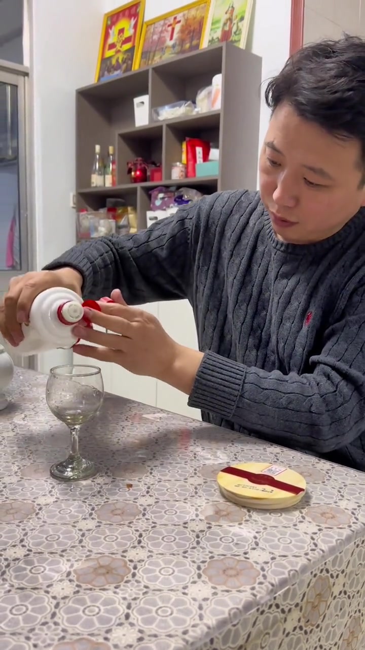 正月十五月儿圆,元宵佳节张老师给大家分享一下美味佳肴!现场实拍 关注我每天坚持分享知识 微