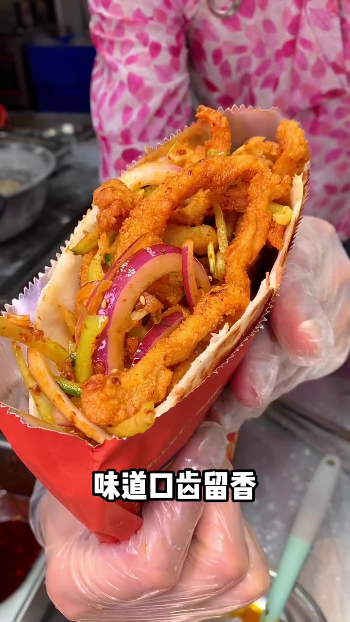 今天分享,鸡柳裹粉的制作方法,操作简单,往下看