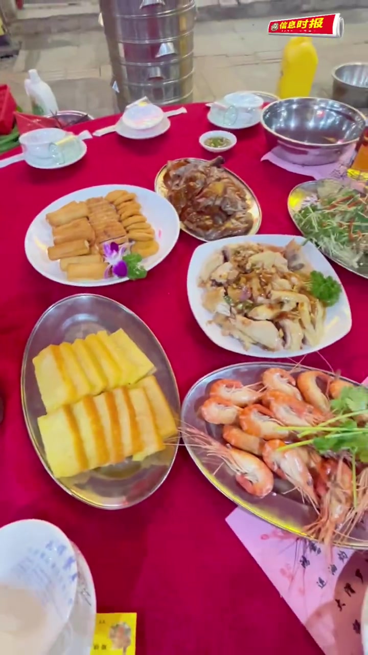 广式生活 超1000桌场面好震撼,这是专属于钟村人的“年夜饭”吧!这些菜都讲究好意头!(信