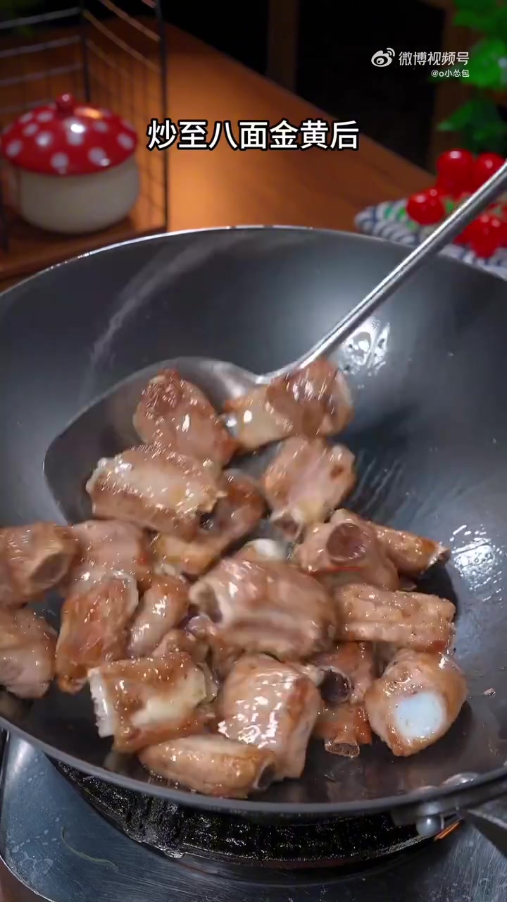 美味辽宁嘎嘎香 这才是糖醋排骨简单又好吃的做法,隔壁小孩都馋哭了,太香了!新时代六地辽宁杠