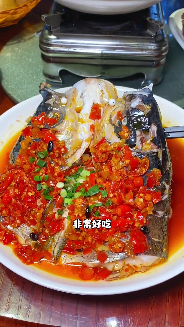 东莞南城这家厨嫂当家,现在团购108就可以吃到这一桌4人餐,全都是下饭菜,快艾特你喜欢请客