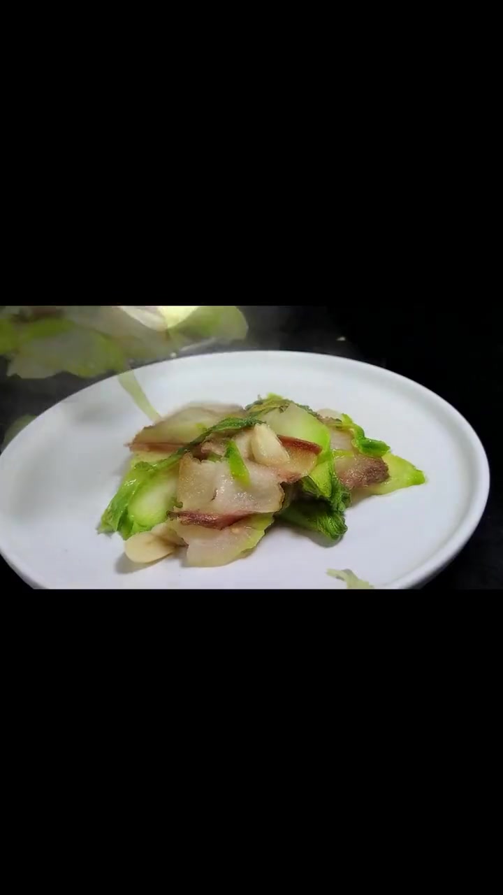 四川春季特有美食,儿菜炒腊肉,一口下去全是春天的味道