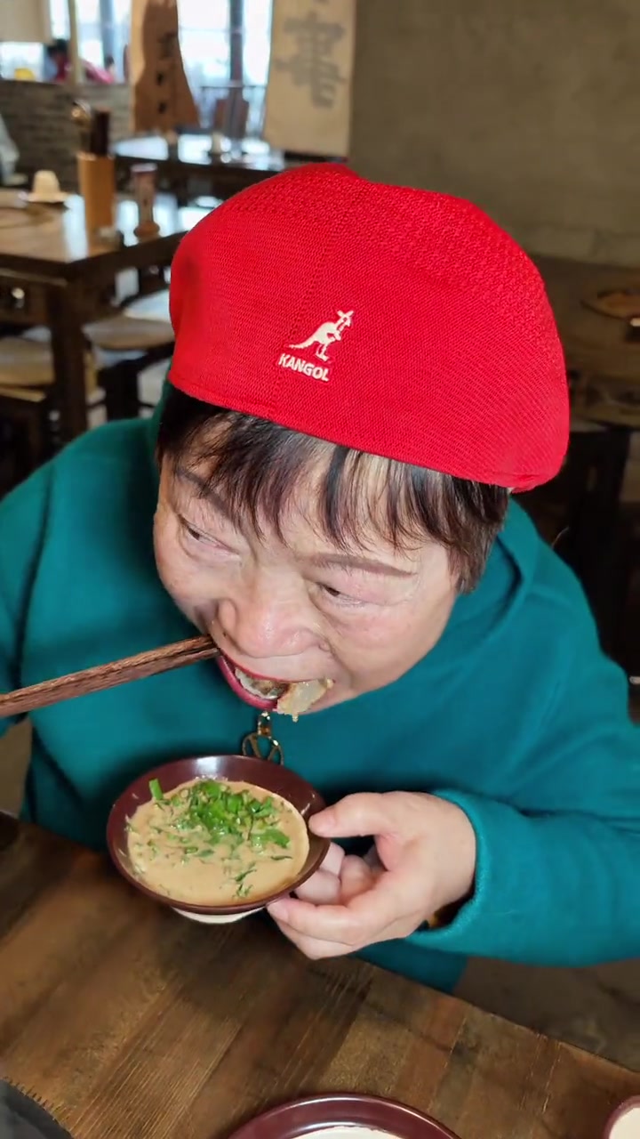 赶紧买哈,容易没有 火锅 好吃上瘾的火锅店推荐 大网红玉兰阿姨 玉兰姨吃喝玩乐攻略 火锅