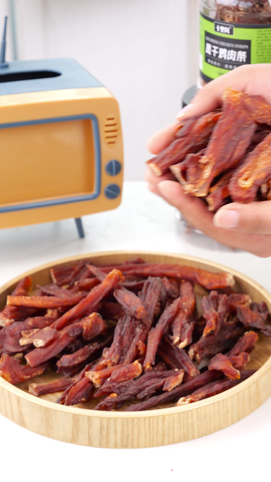 肉质紧实香辣开胃!风干鸡最好吃的做法,全家一桌抢着吃!