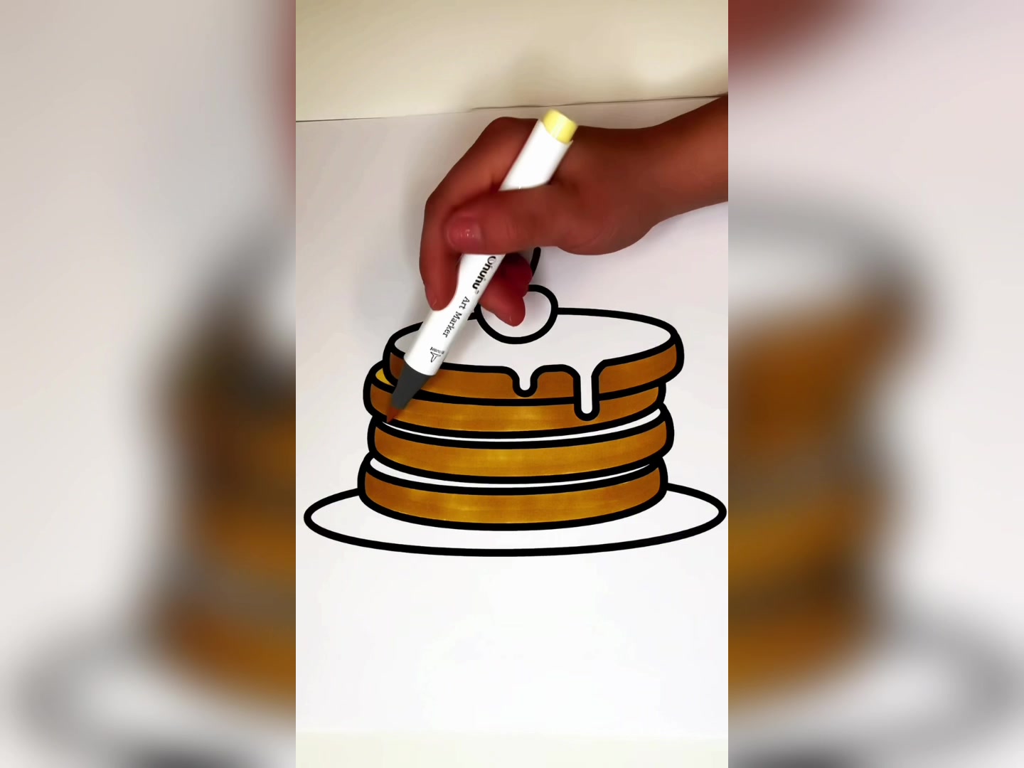 画一个巧克力小蛋糕