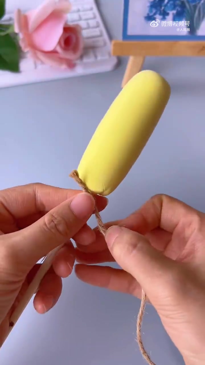 「收藏!教你做可爱迷你冰糖葫芦」迷你冰糖葫芦教程  “卖冰糖葫芦喽!” 还记得春天赶集时的