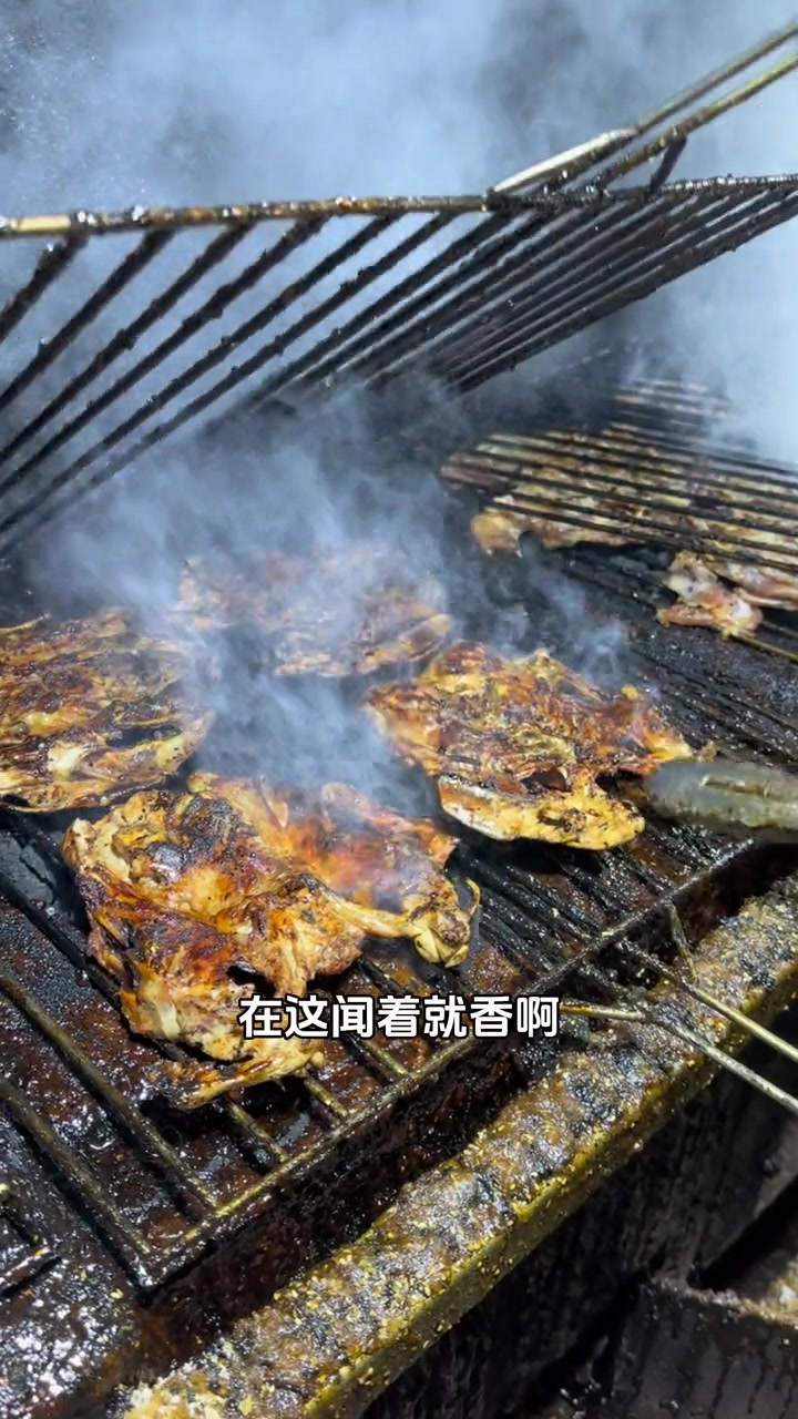 据说没有一只鸡能活着走出沈阳,鸡架好吃的停不下来,还有什么其他推荐,大家告诉我一下。路边摊