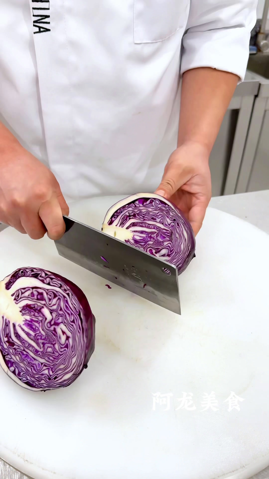 紫甘蓝的凉拌好吃做法