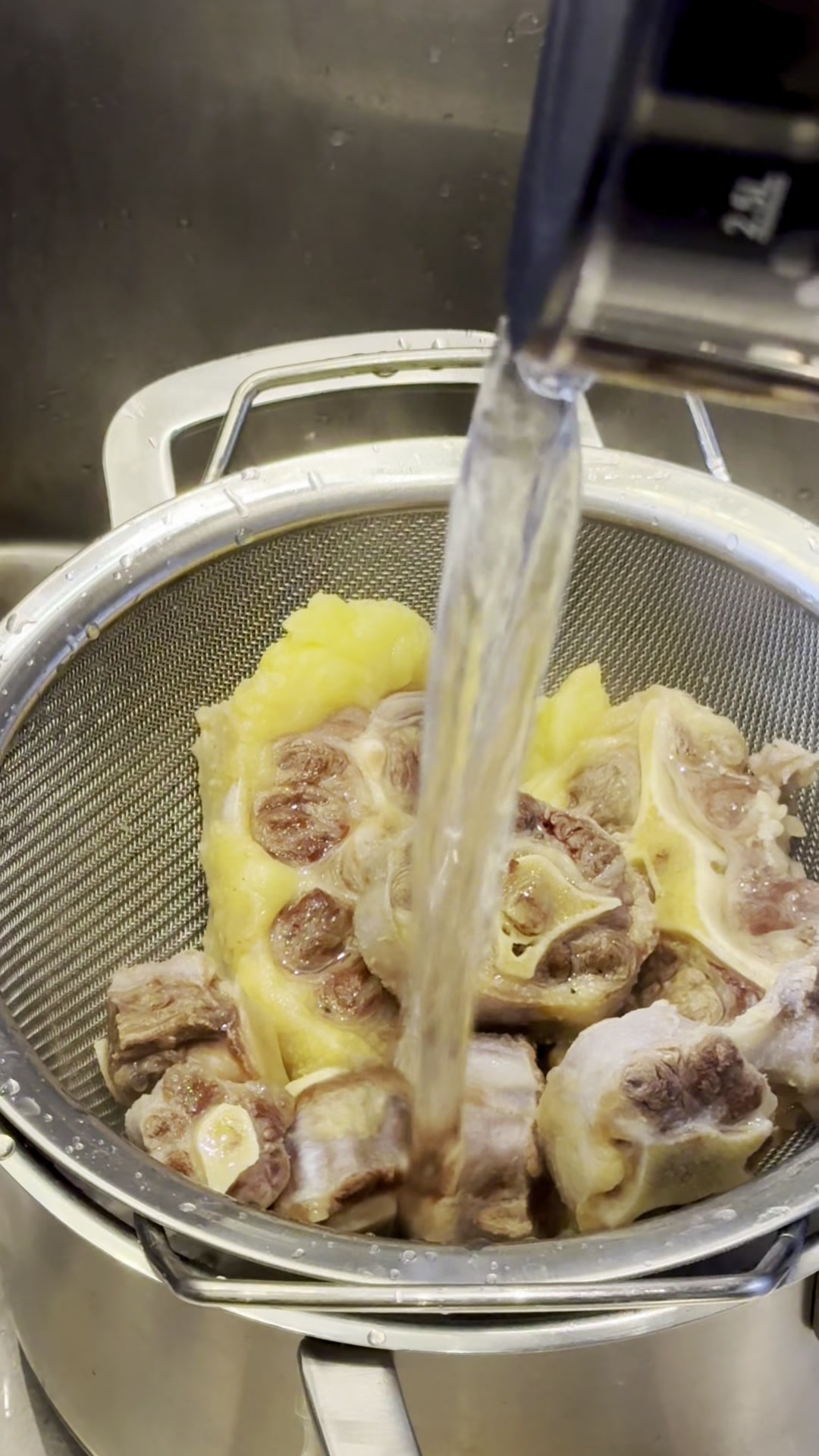 春日汤韩式牛尾汤养生串个子好喝拒绝油腻