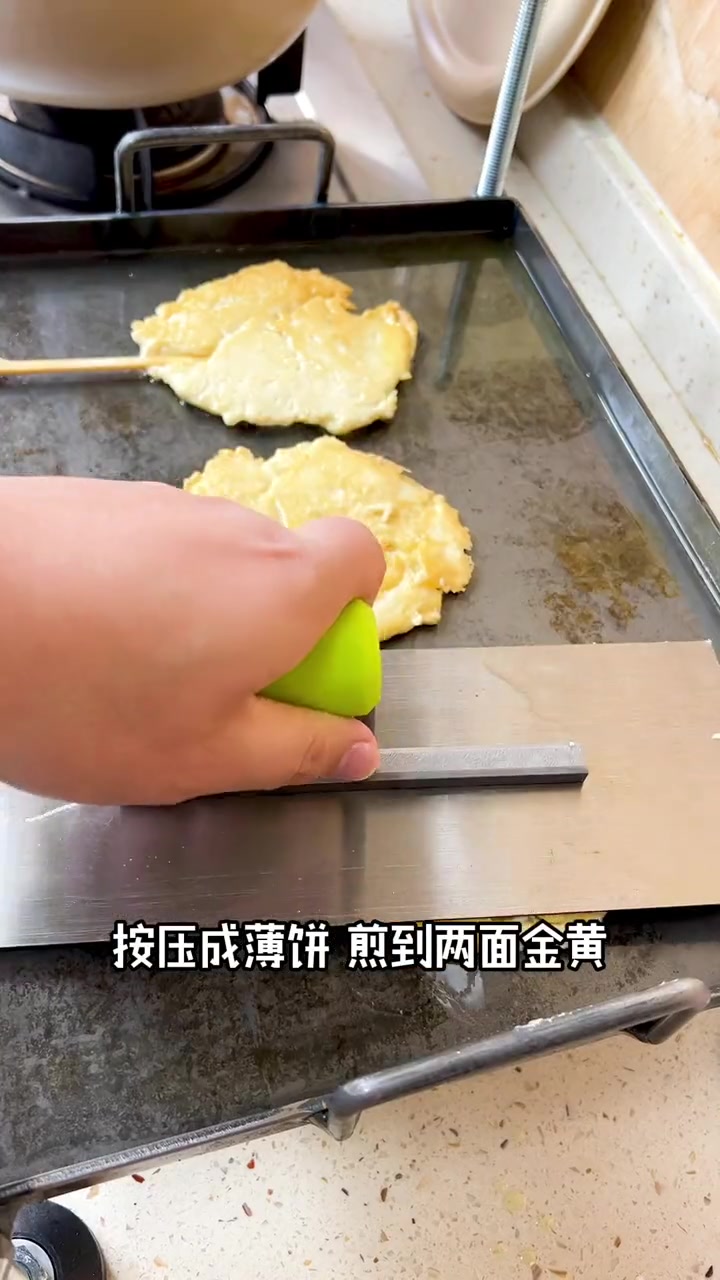 你没见过的鸡胸肉新吃法!不干不柴!好吃到停不下来 低脂鸡胸肉的做法 春日好食光 铁板鸡排