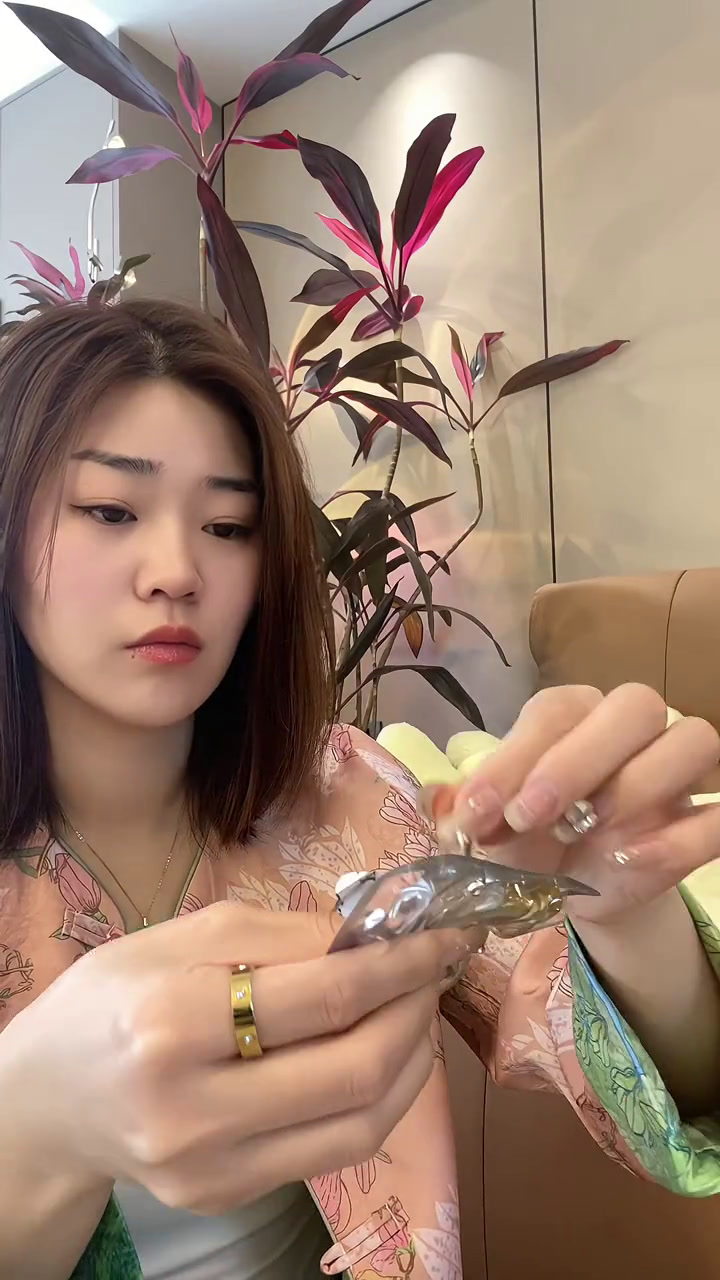 金凯撒的鱼油被称为鱼油届“天花版”真不是随便说的!真的就是不一样 金凯撒鱼油 鱼油 鱼油推