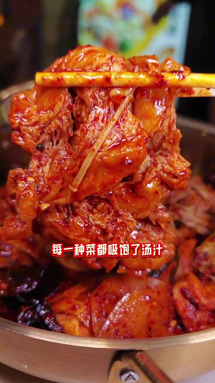 来小谷姐姐不到20吃天水麻辣烫!还不冲?小谷姐姐 麻辣拌 麻辣烫 天水麻辣烫 天水麻辣烫界