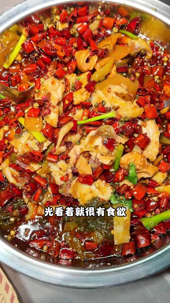 椒江臻炭烧烤·小酒馆升级成融合菜系了 现在还有45抵50 还能叠加用!春日好食光 夜宵烧烤