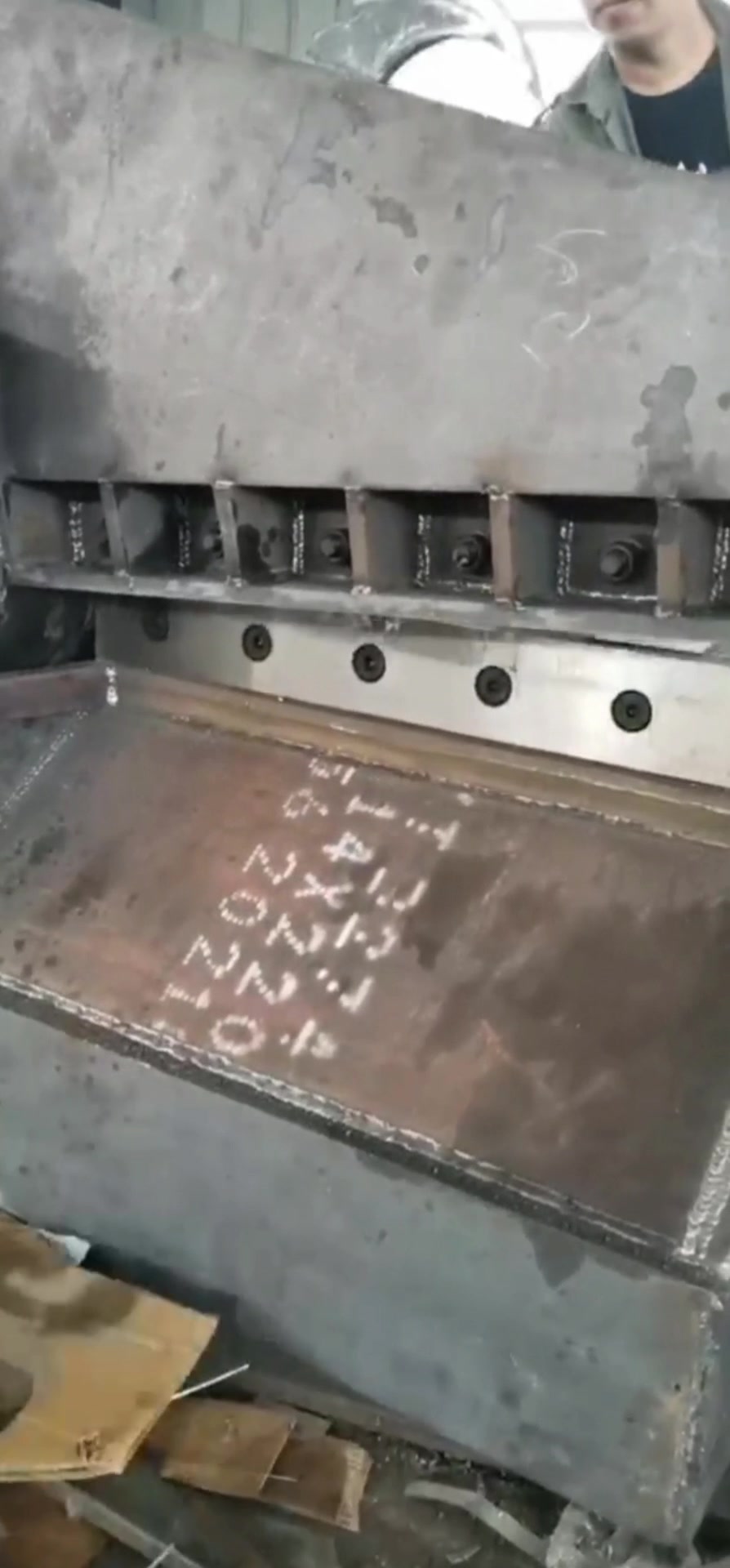 鳄鱼剪切机 全自动鳄鱼剪