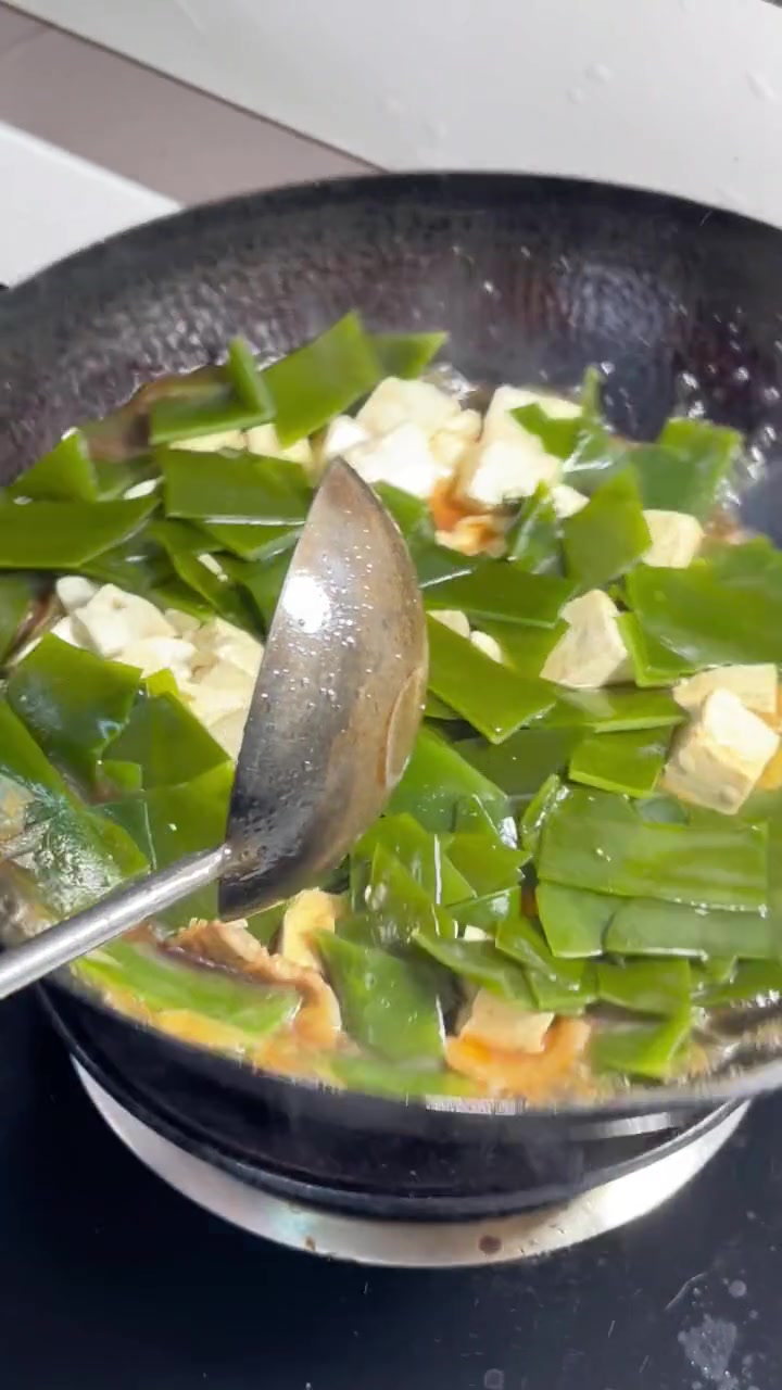 海带炖豆腐,营养丰富比肉还好吃!家常菜 学会快去试试吧 下饭神器 春日好食光