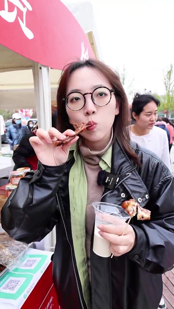 那叫一“地道”!漷县美食节榆钱糕烀饼黄米炸糕好吃又抢手