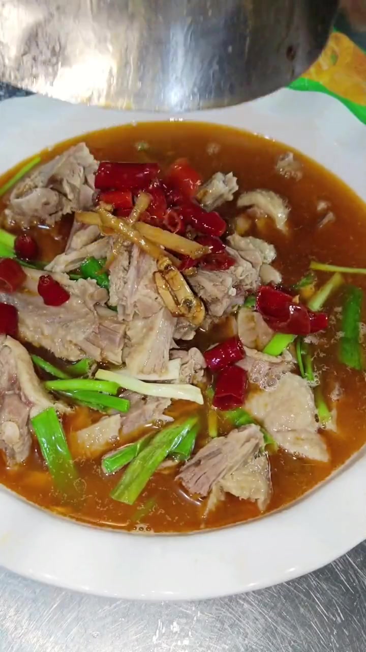 固始美食汉鹅块,汉鹅杂,鲜嫩多汁,汤鲜味美,简单易学易做出餐快适合小本创业,想学你就来我直