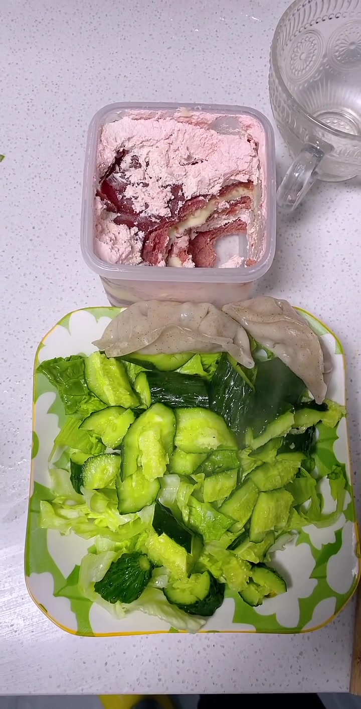 沙拉汁好吃还便宜 夏天少不了