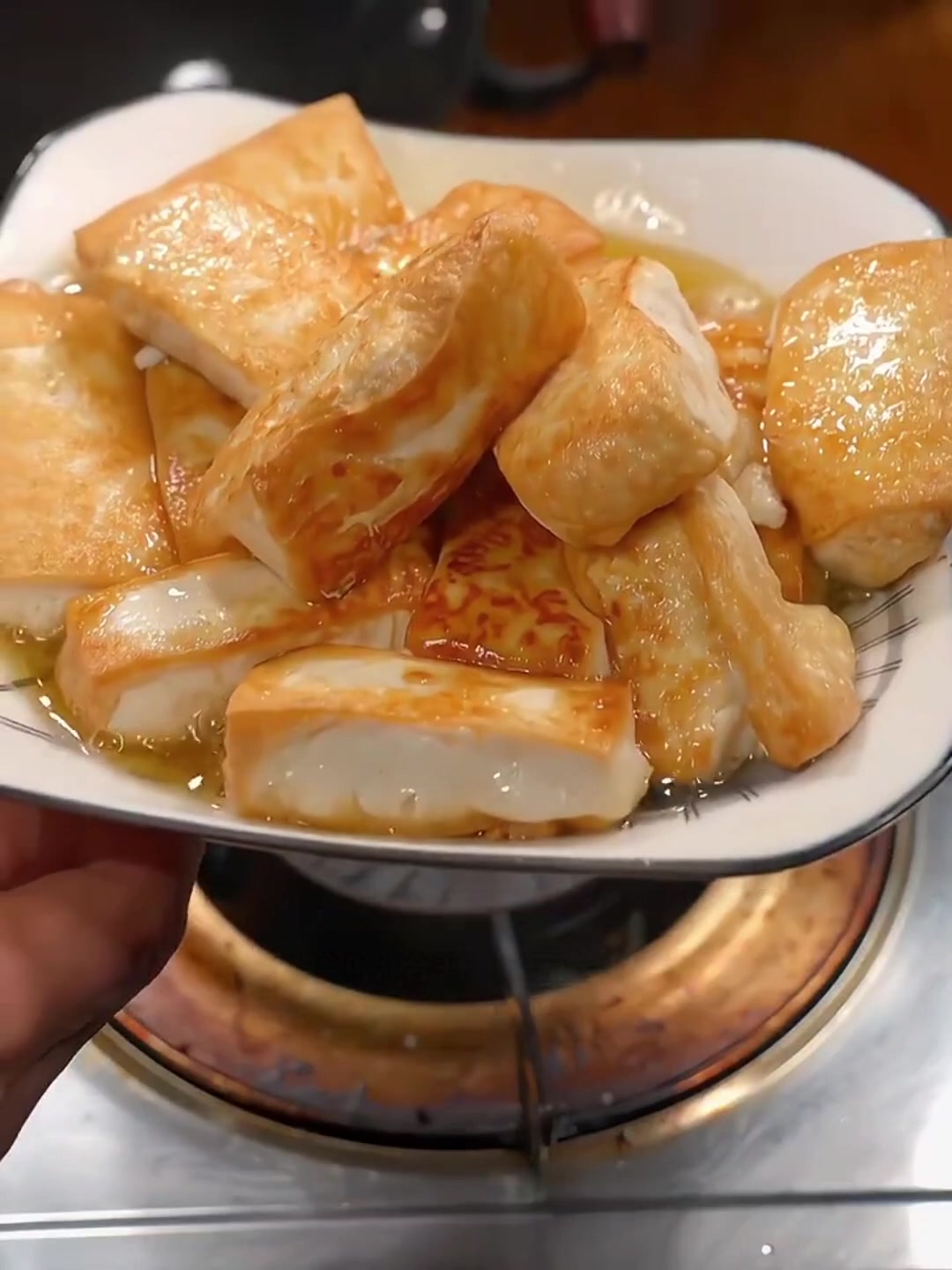 家常烧豆腐是家里平常做的菜吗?评论区发一下你的感想 美食分享