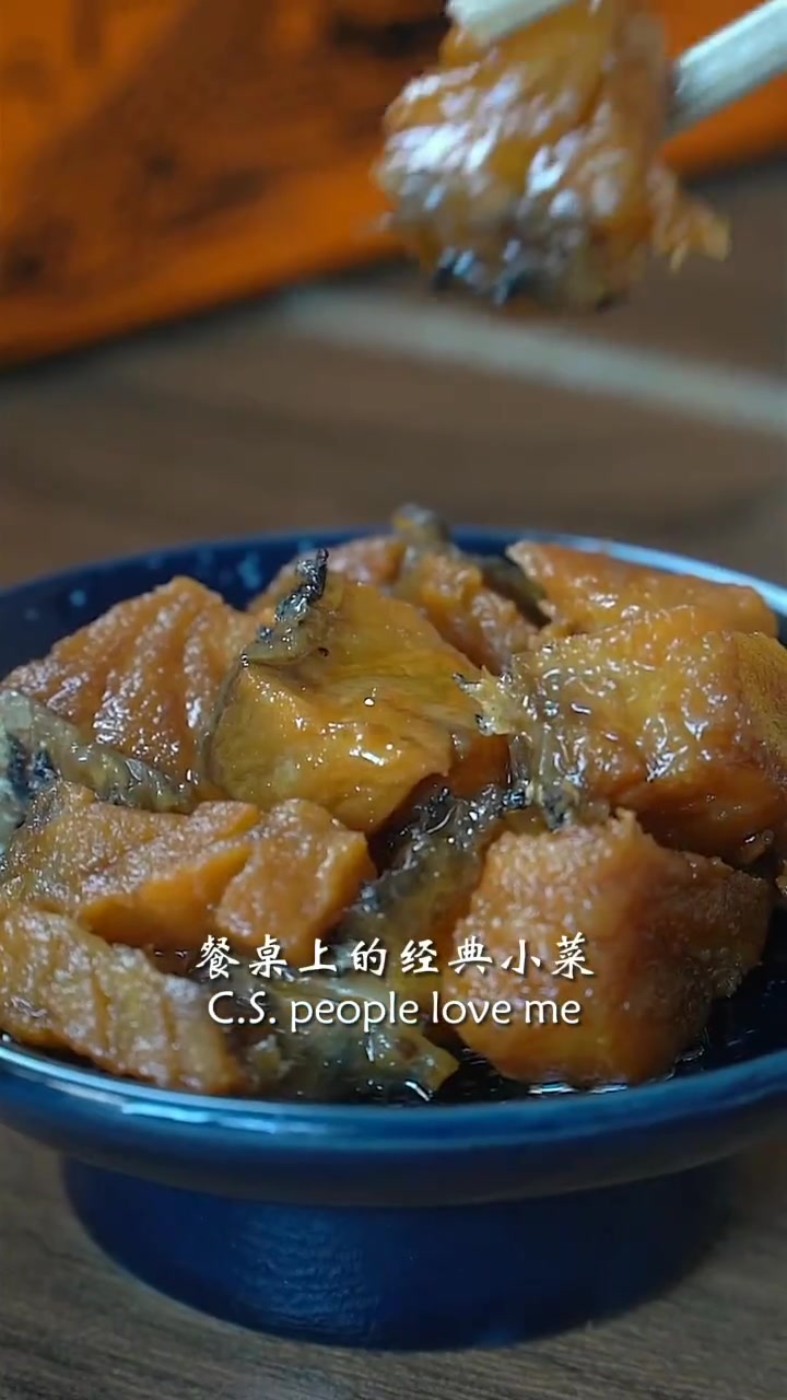 油浸赤嘴鳘咸鱼,开盖便能羡煞邻居 潮汕美食 潮汕的美食有多诱人 吃肉我们不将就