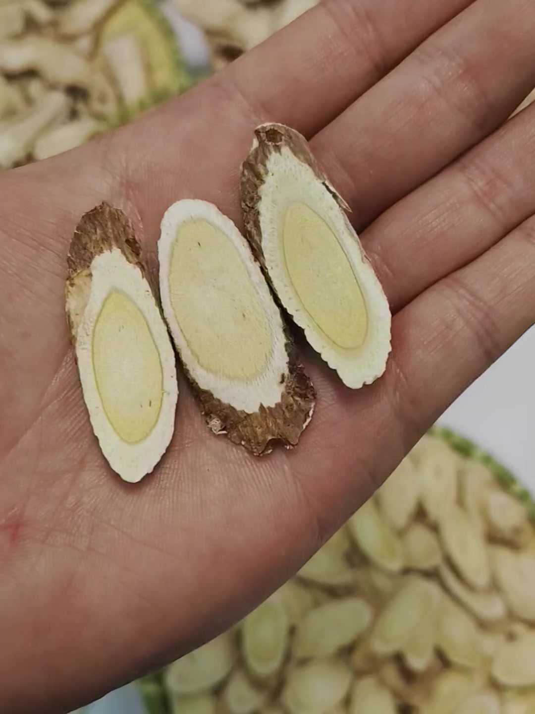 甘肃岷县野生黄芪片产地直发