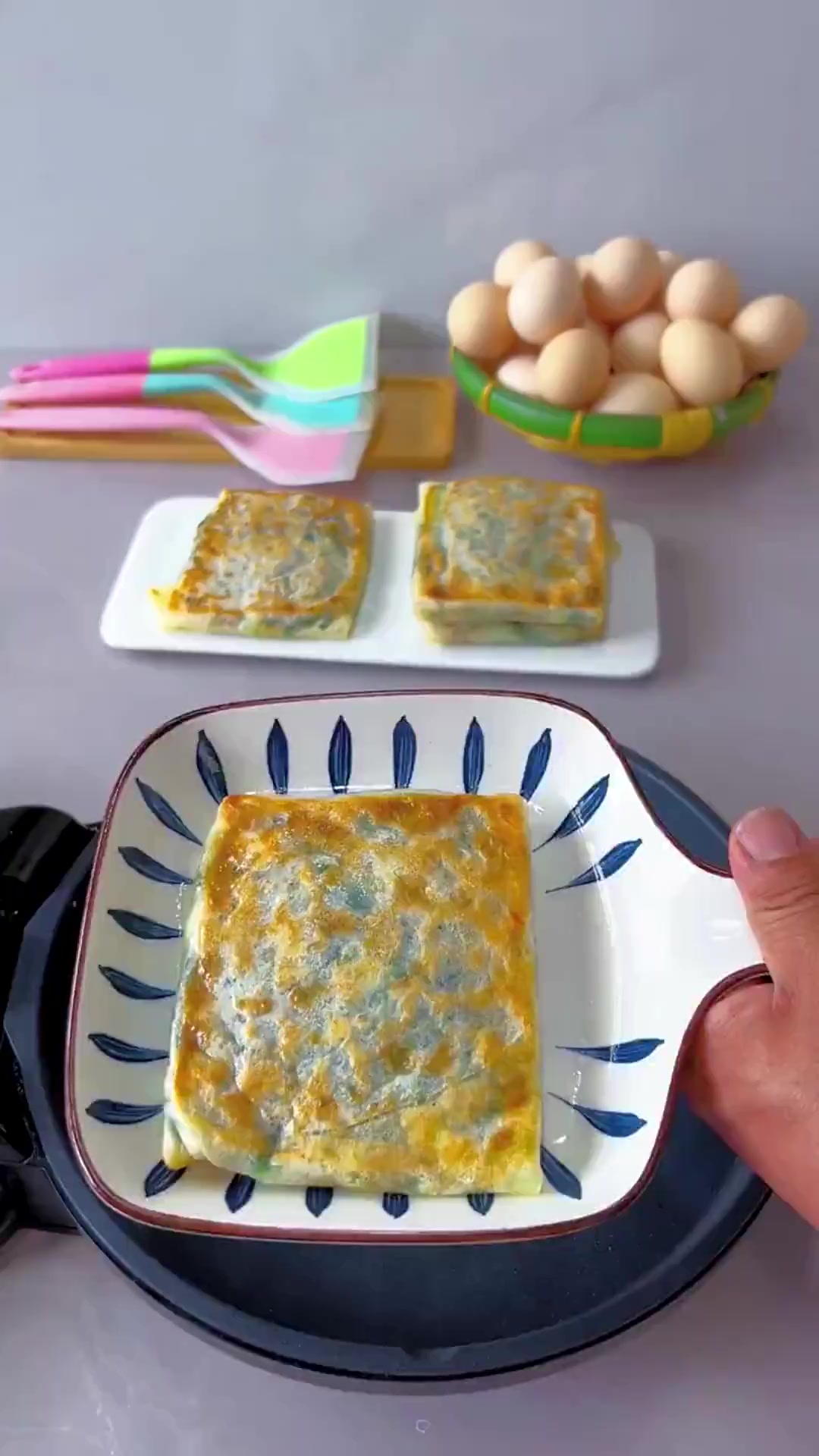 美食教程:不可辜负的美食,春天的第一口鲜,快速煎饼这样做