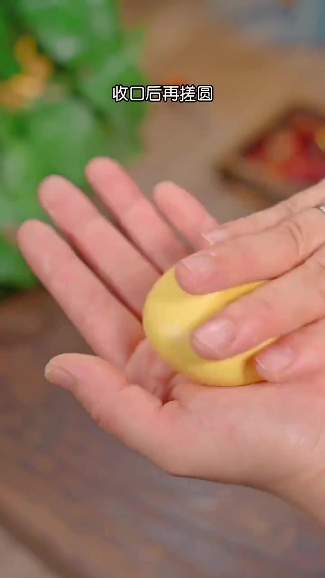 跟我这样软软糯糯的南瓜饼,你肯定没见过,没事可以在家