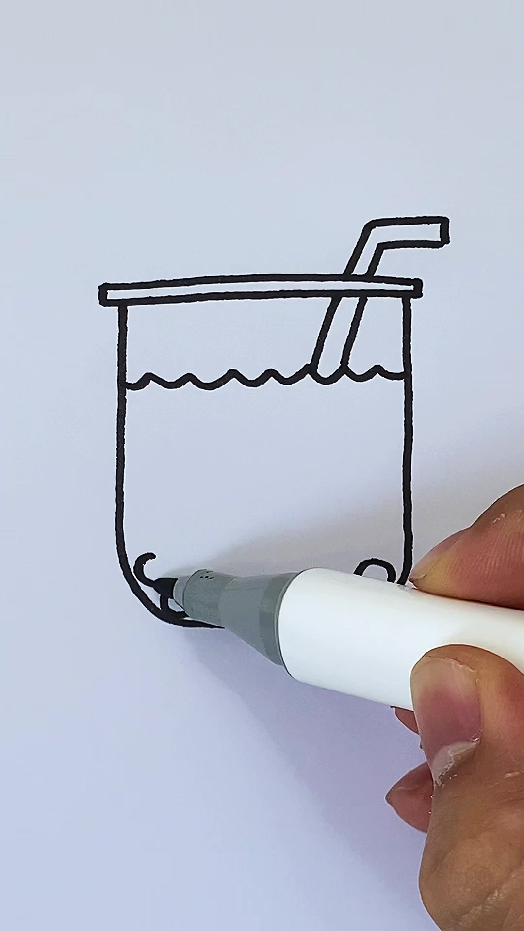 这是爸爸画的一杯奶茶