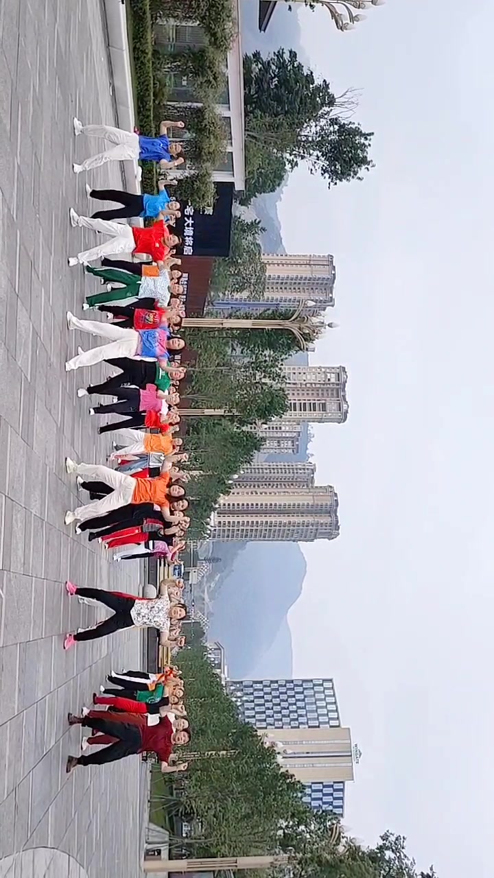 这几个动作瘦减腰腹赘肉特好